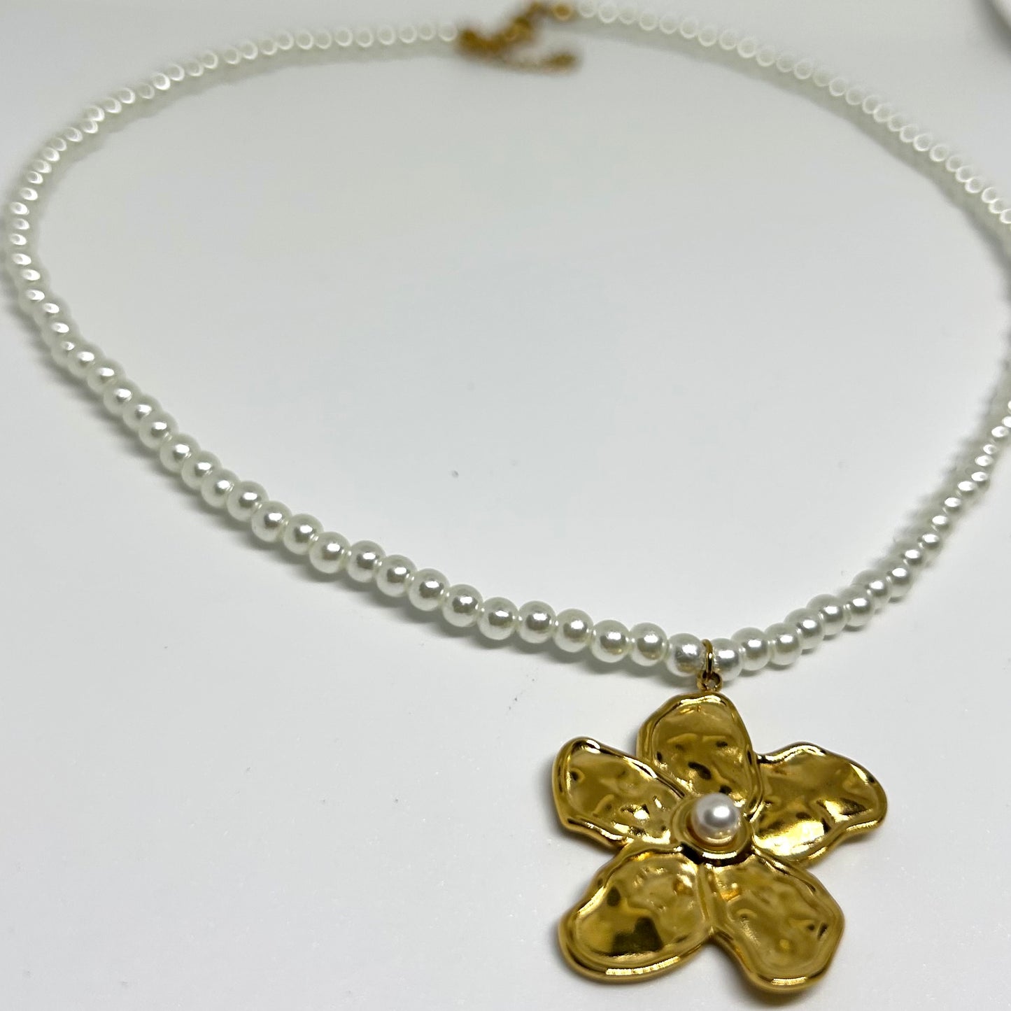 Collier Flora